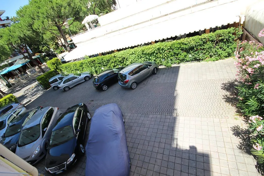Hotel Roma-1