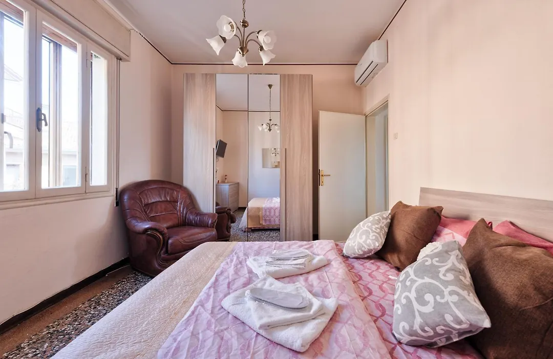 Venice Magic Night Apartment-1