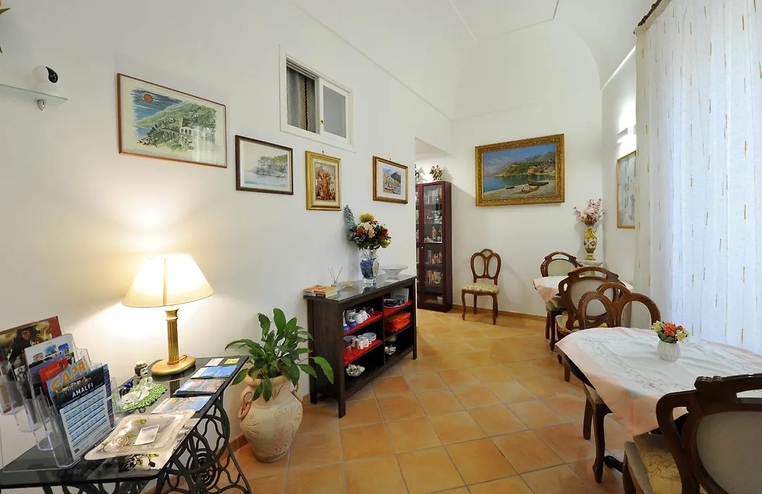 L'Apostolo Di Amalfi-1