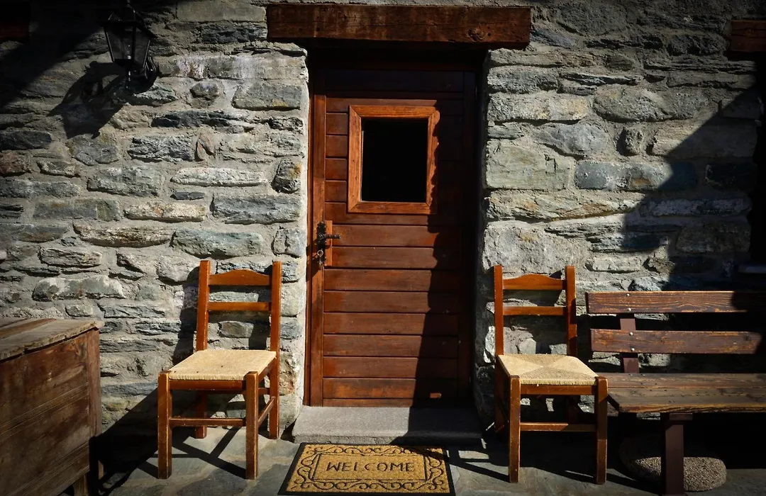 Rifugio Vieux Crest-1