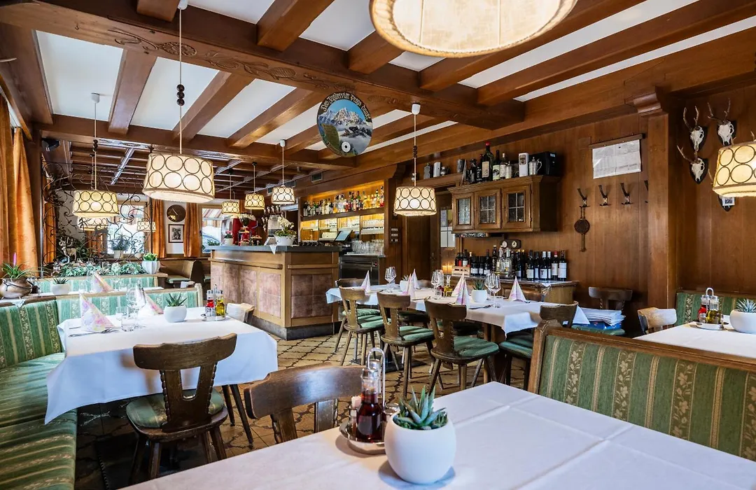 Gasthof Albergo Dolomiten-1