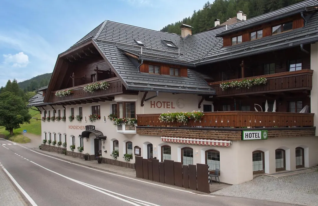 Hotel Mondschein-1