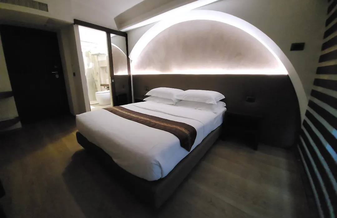Arcadian Suite&Rooms-1