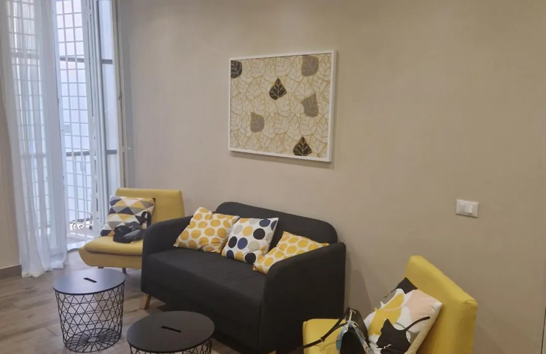 Cozy Luxury Room Turati-1