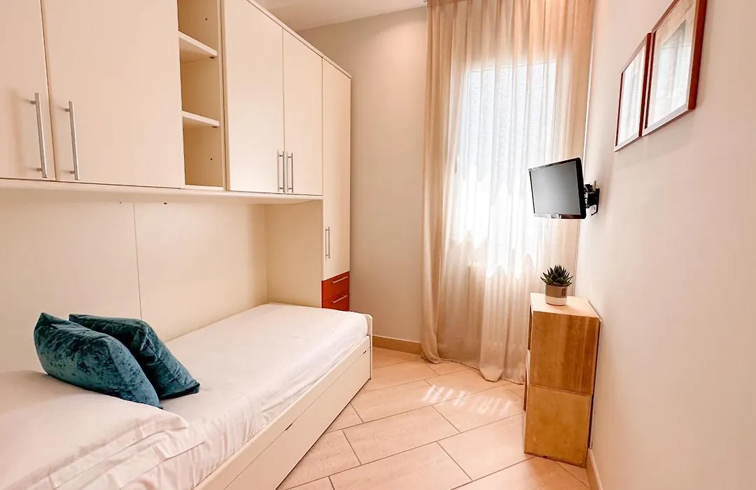 Residence Lungomare - Charming Apartments-1