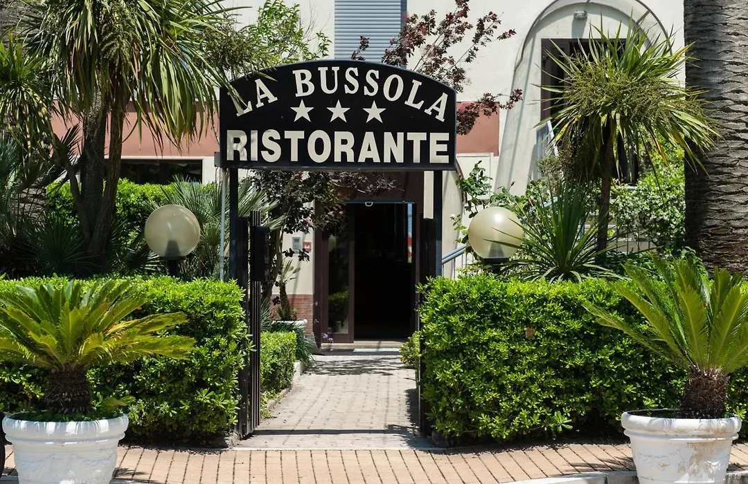 Hotel La Bussola-1