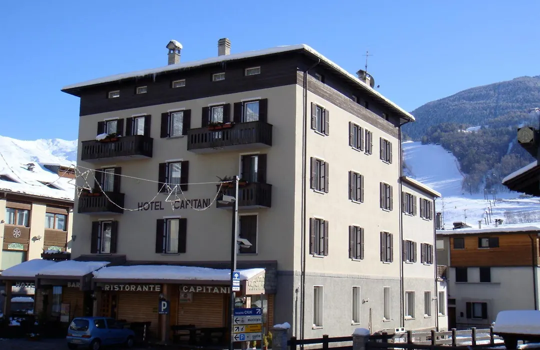Hotel Capitani-1