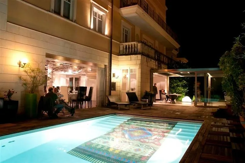 Hotel Vdb Next-1