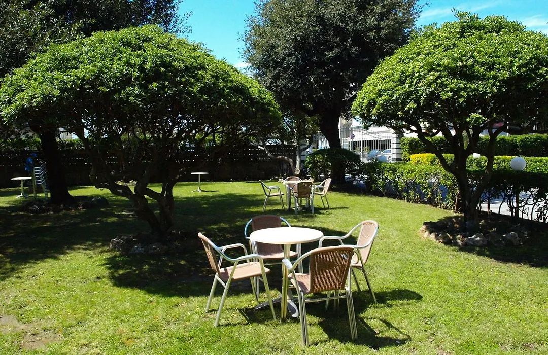 Hotel Villa Colombo-1