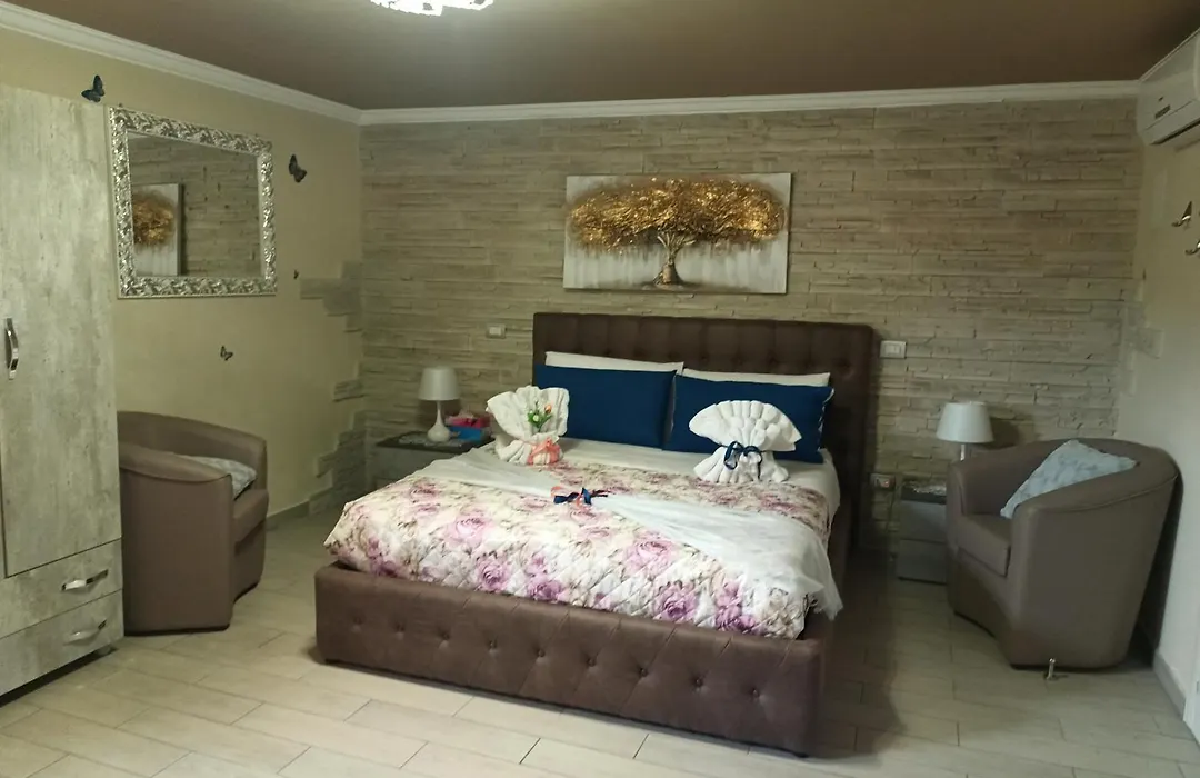 B&B Dalì-1