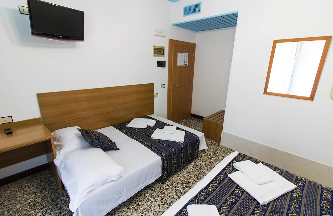 Bluecolors Hotel-1
