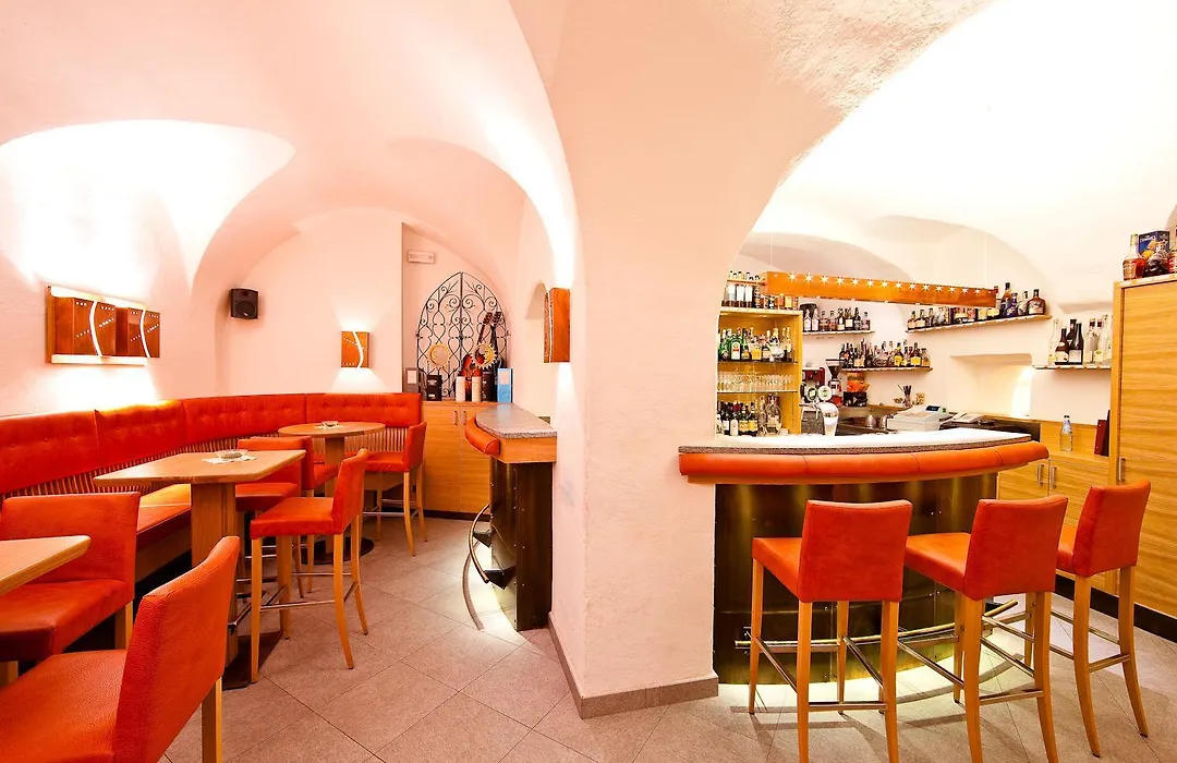 Hotel Mondschein-1