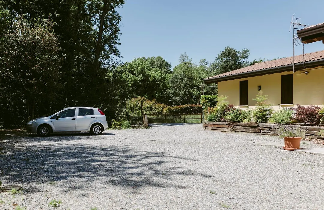La Casetta Malpensa Guesthouse-1