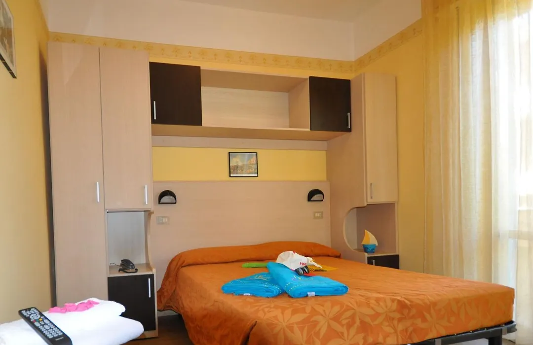Hotel Festival-1