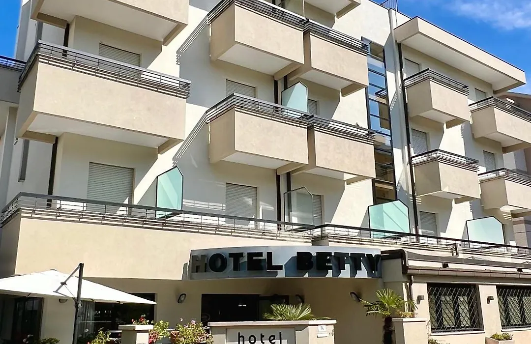 Hotel Betty Personal Style And Beach Village-1