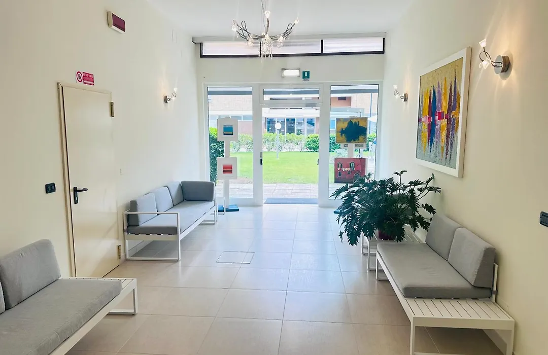 Hotel Laura-1