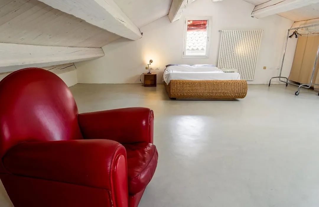 Babette Room-1