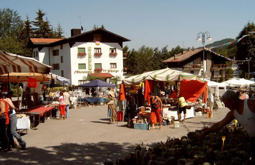 Albergo Tirolo-1