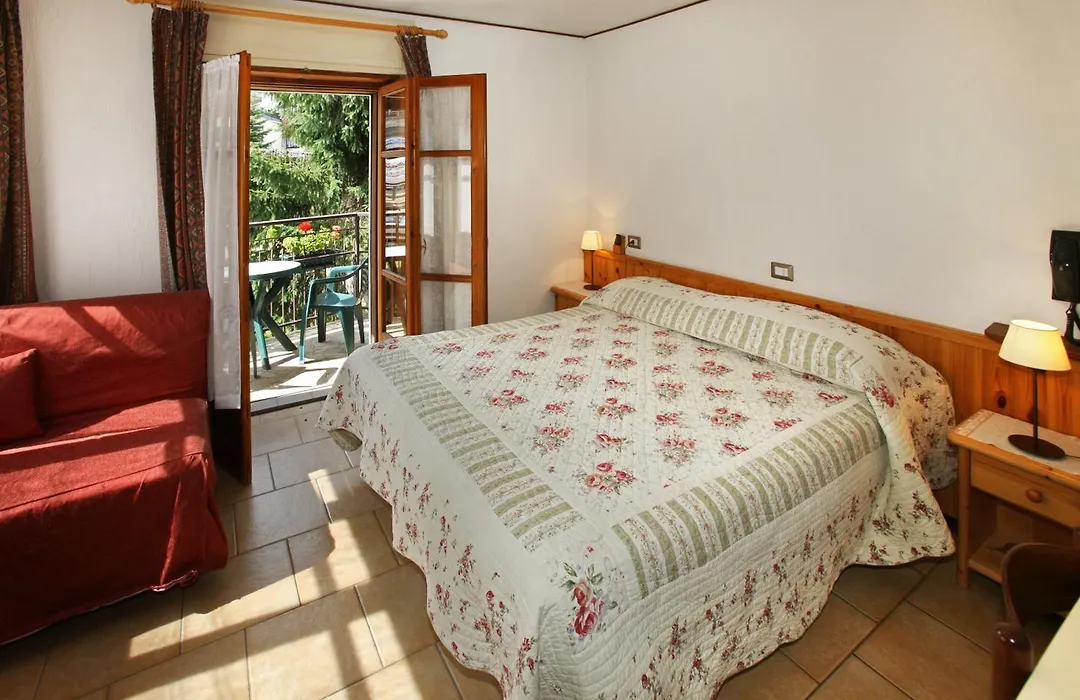Hotel Villa Cary-1