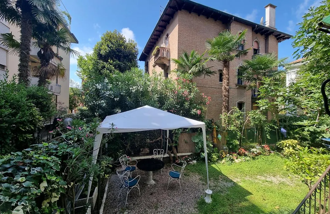Giardin Sconto - Secret Garden-1