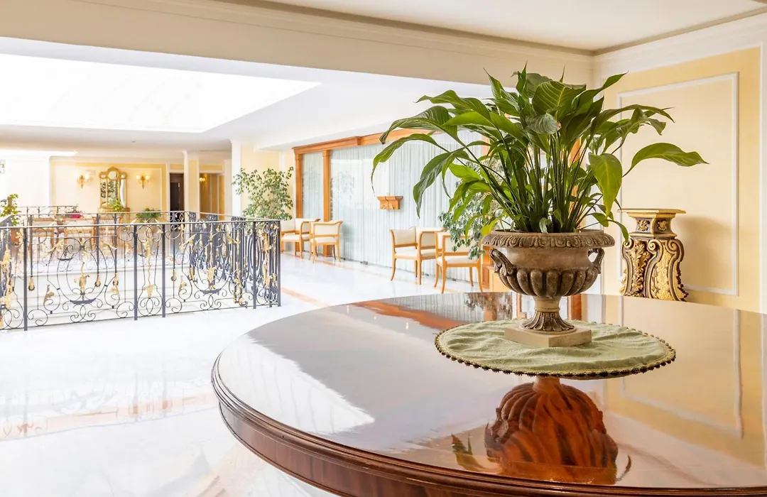 Grand Hotel La Pace (Adults Only)-1