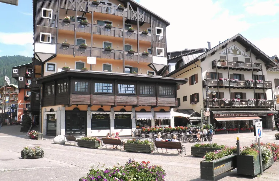 Residence Hotel Sport Campiglio-1