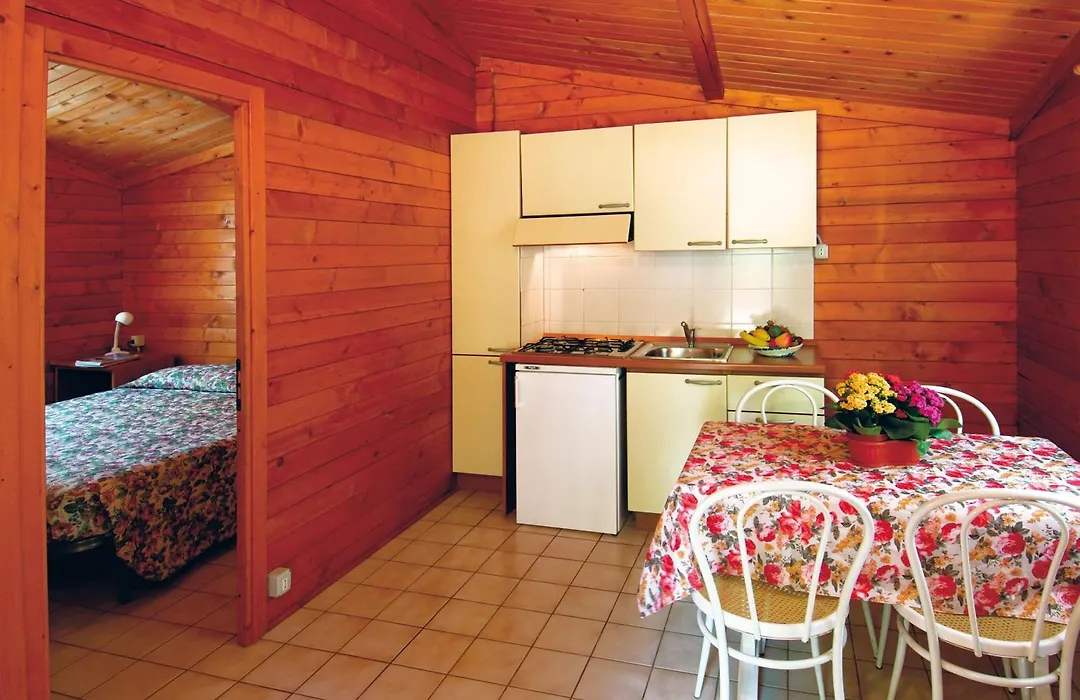Villaggio Camping Spiaggia Del Riso-1