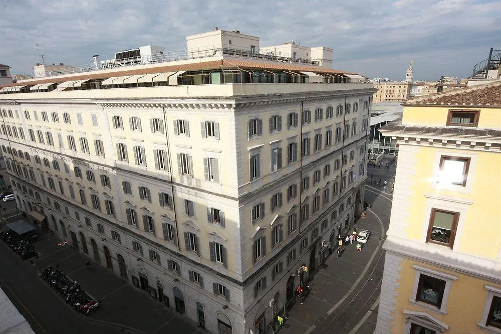 Hotel Lucia-1