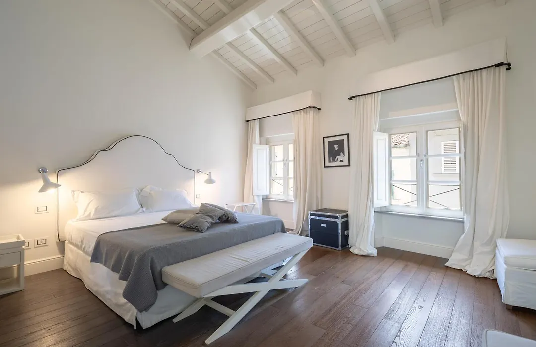 Hall Suites-1
