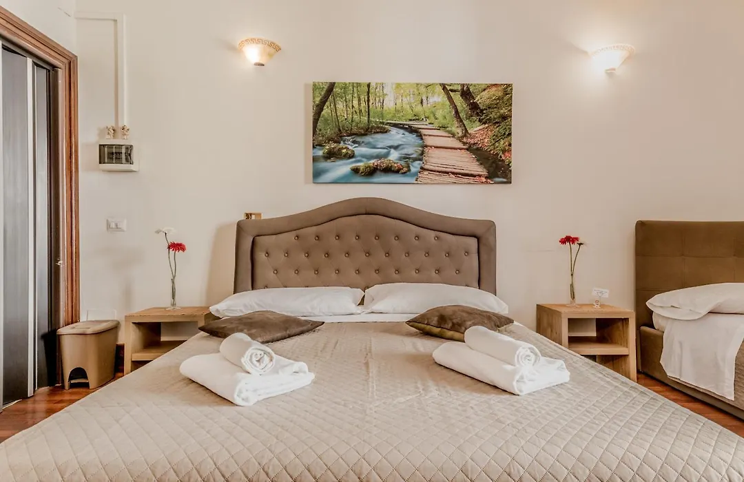 Ariana Luxury Guest House-1