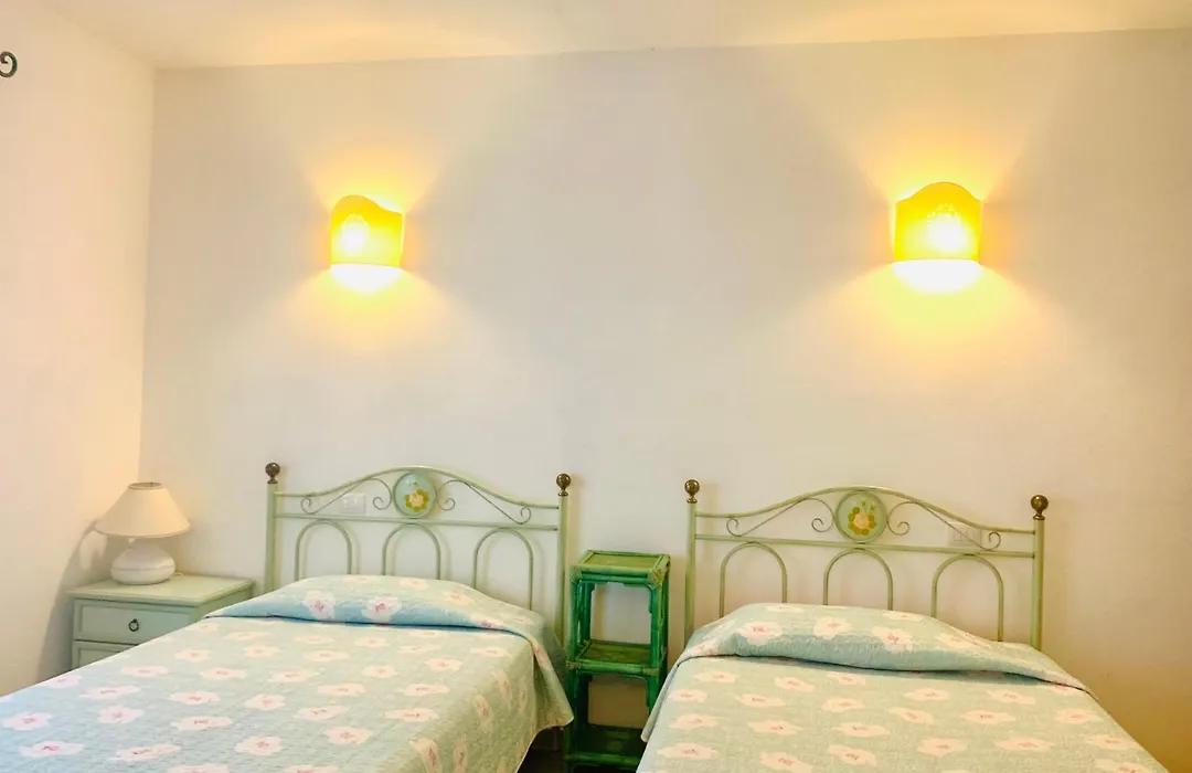 Hotel Domu Incantada-1