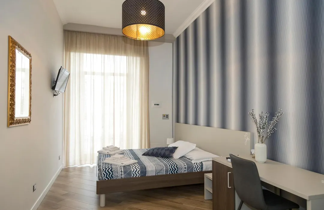 Rooms Garibaldi-1