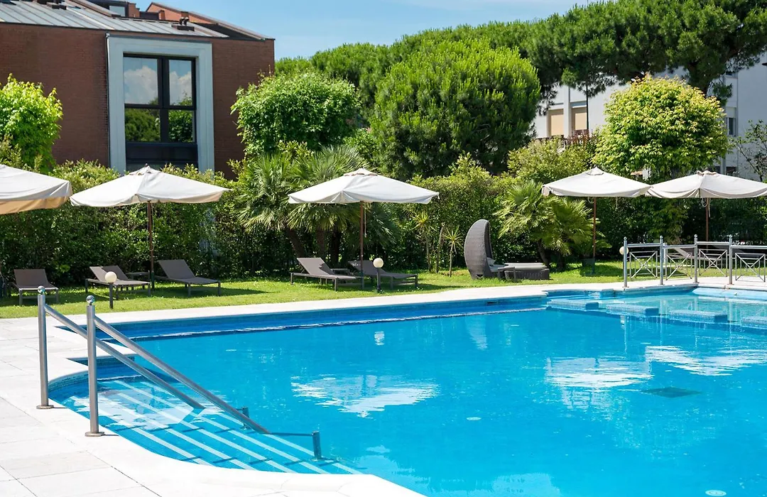 Db Villas Le Ville Del Lido Resort-1