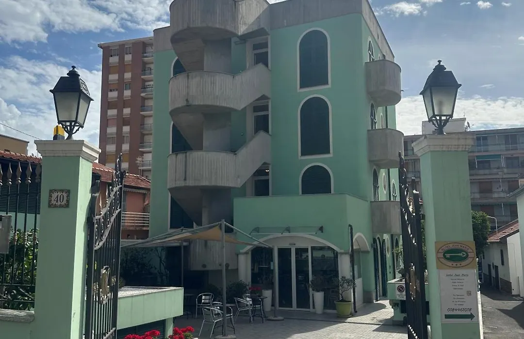 Hotel Jean Marie-1