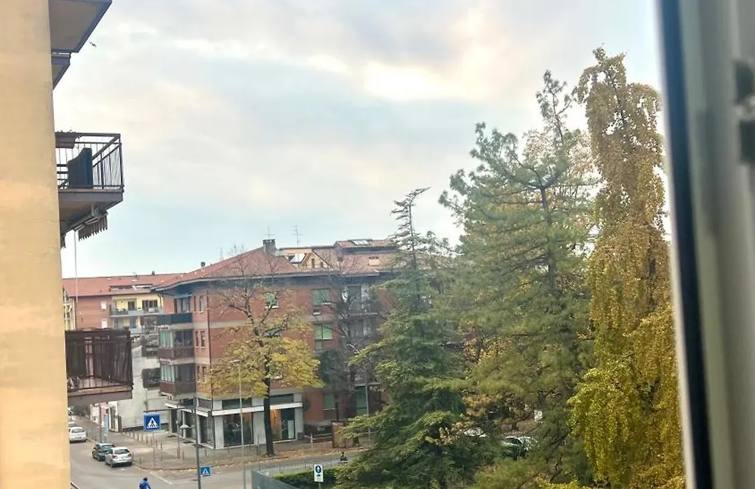 Juliet N - Rental Rooms Verona-1