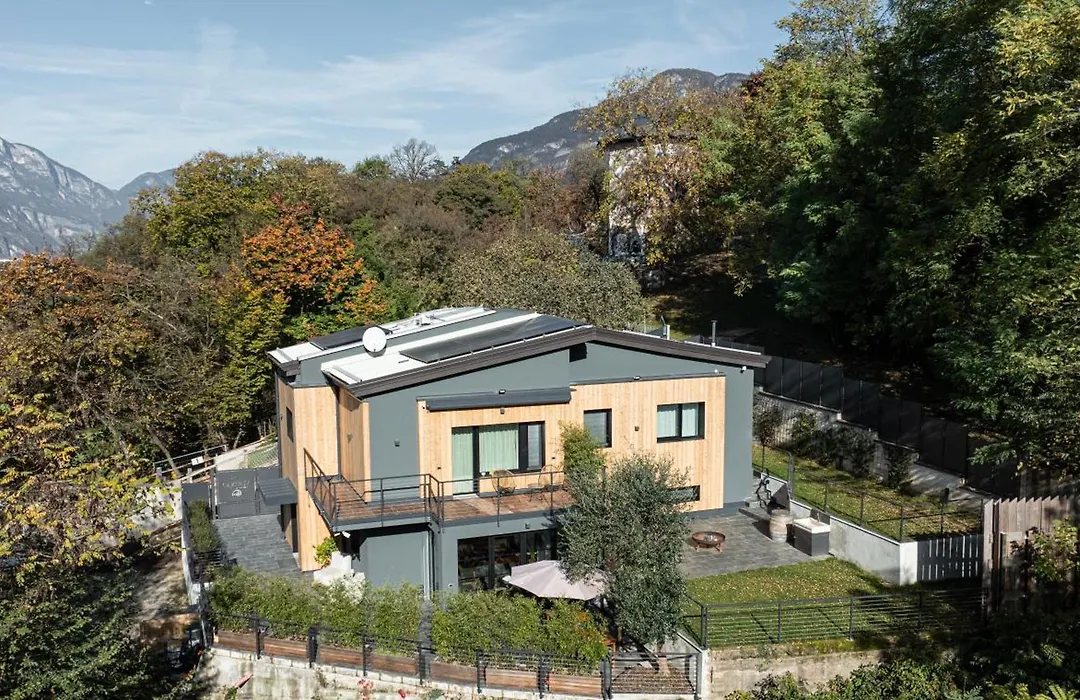 Casa Vertigo-1