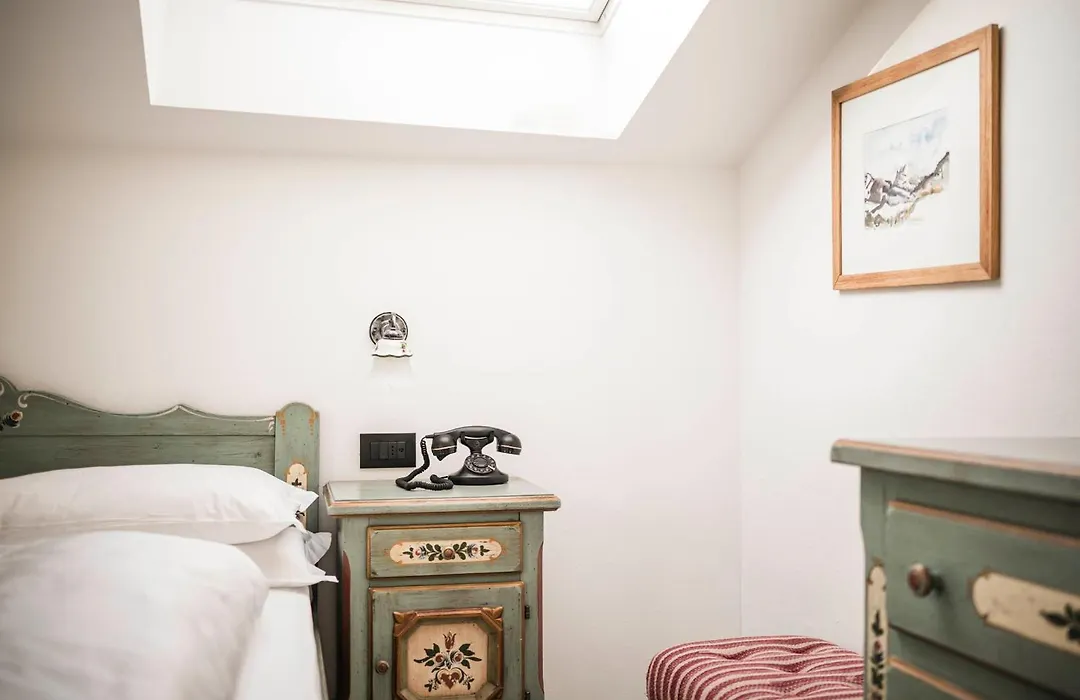 Hotel Cavallino D'Oro Bed&Breakfast-1