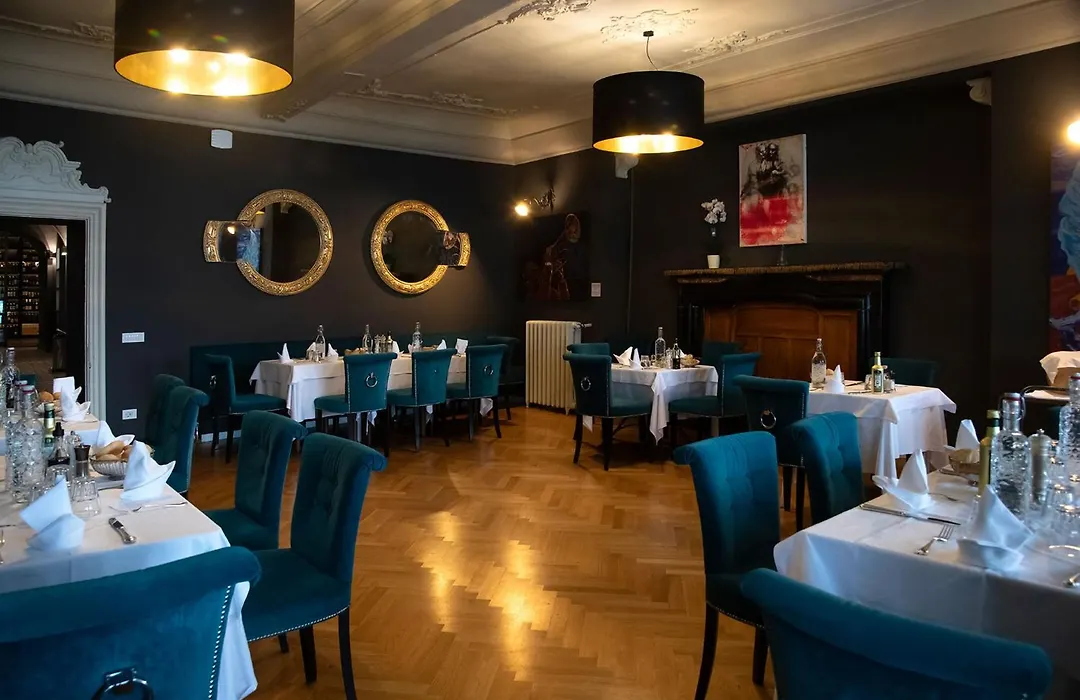 Hotel Suisse-1
