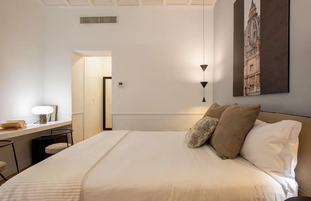 Pantheon Suites Rome 2-1