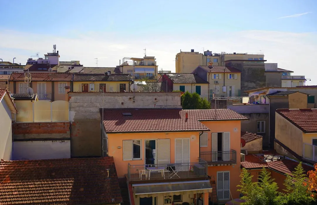 A casa di Mario e Nenè-1