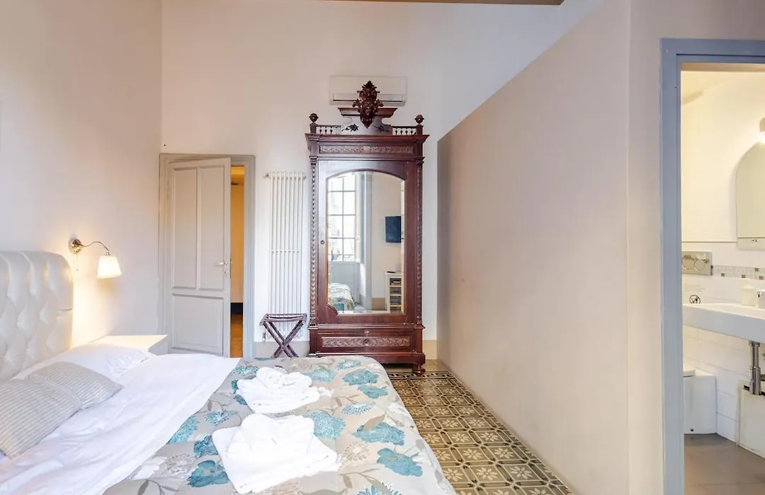 Elephant'S Smile B&B-1