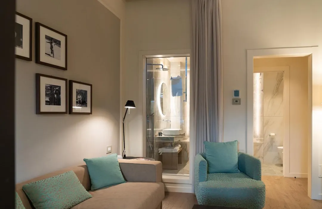 Anna Teresa Luxury-1