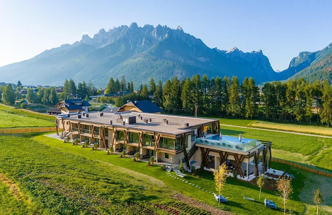 Hotel Patris-1