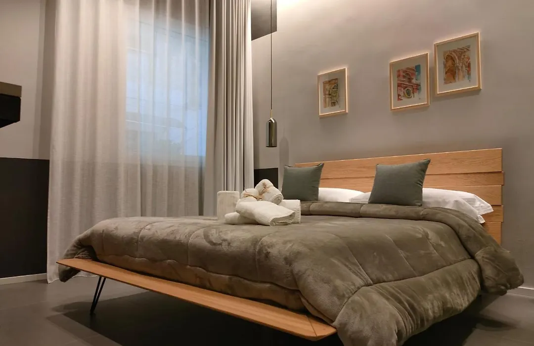 Rosy Room Design-1