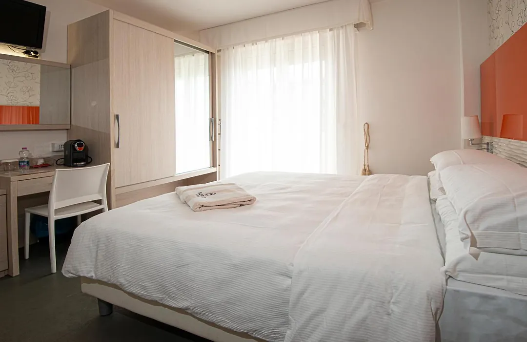 Hotel Savoy-1