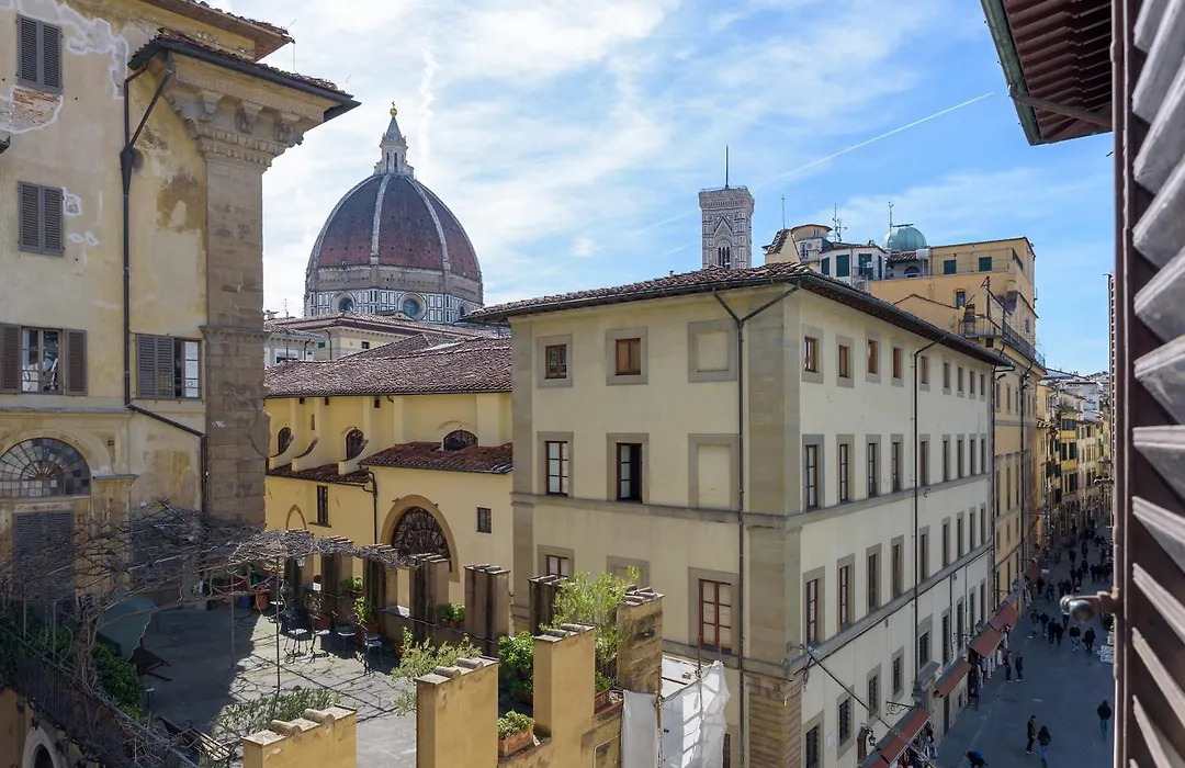 Palazzo Della Stufa Residenza D'Epoca-1