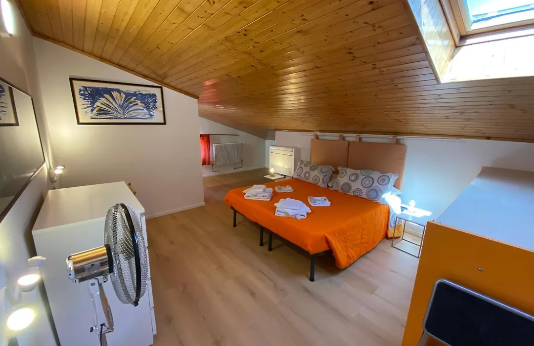 Marameo B&B-1