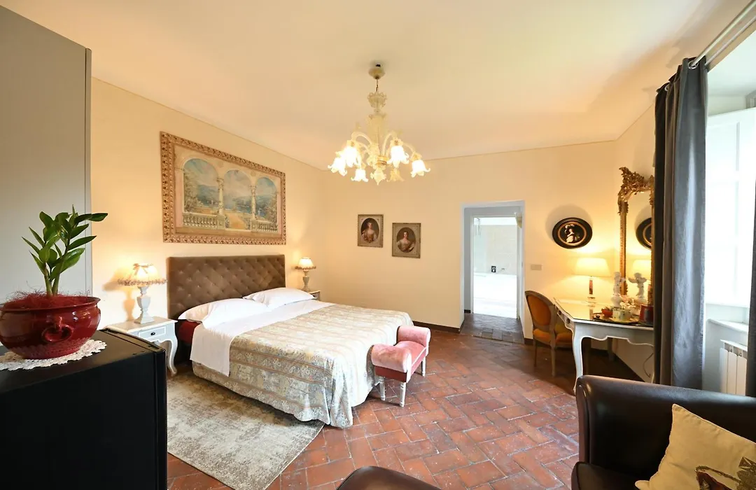 Villa Lucchesi-1