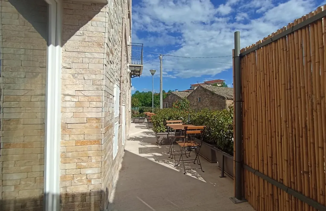 Al Faro Bianco B&B e Residence con parcheggio-1