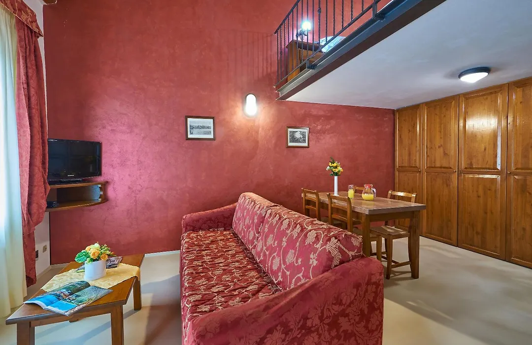 Casanova - Panoramic Rooms And Suites-1